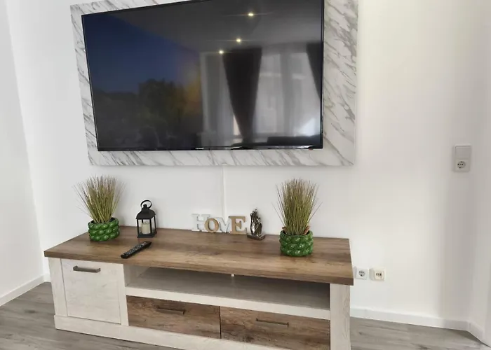 Elias Deluxe Appartement *